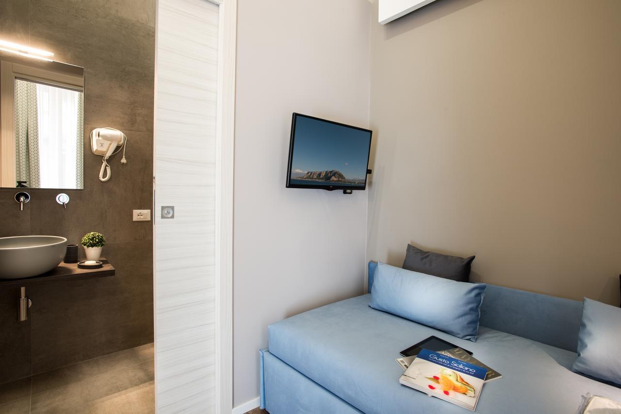 B&B In Centro Palermo Bagian luar foto