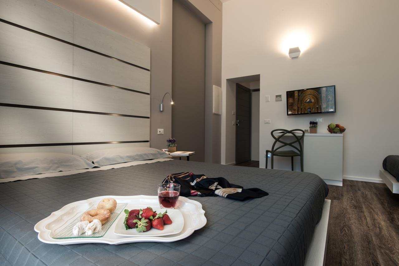 B&B In Centro Palermo Bagian luar foto